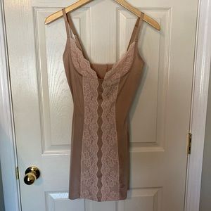 Victorias Secret Shaper slip